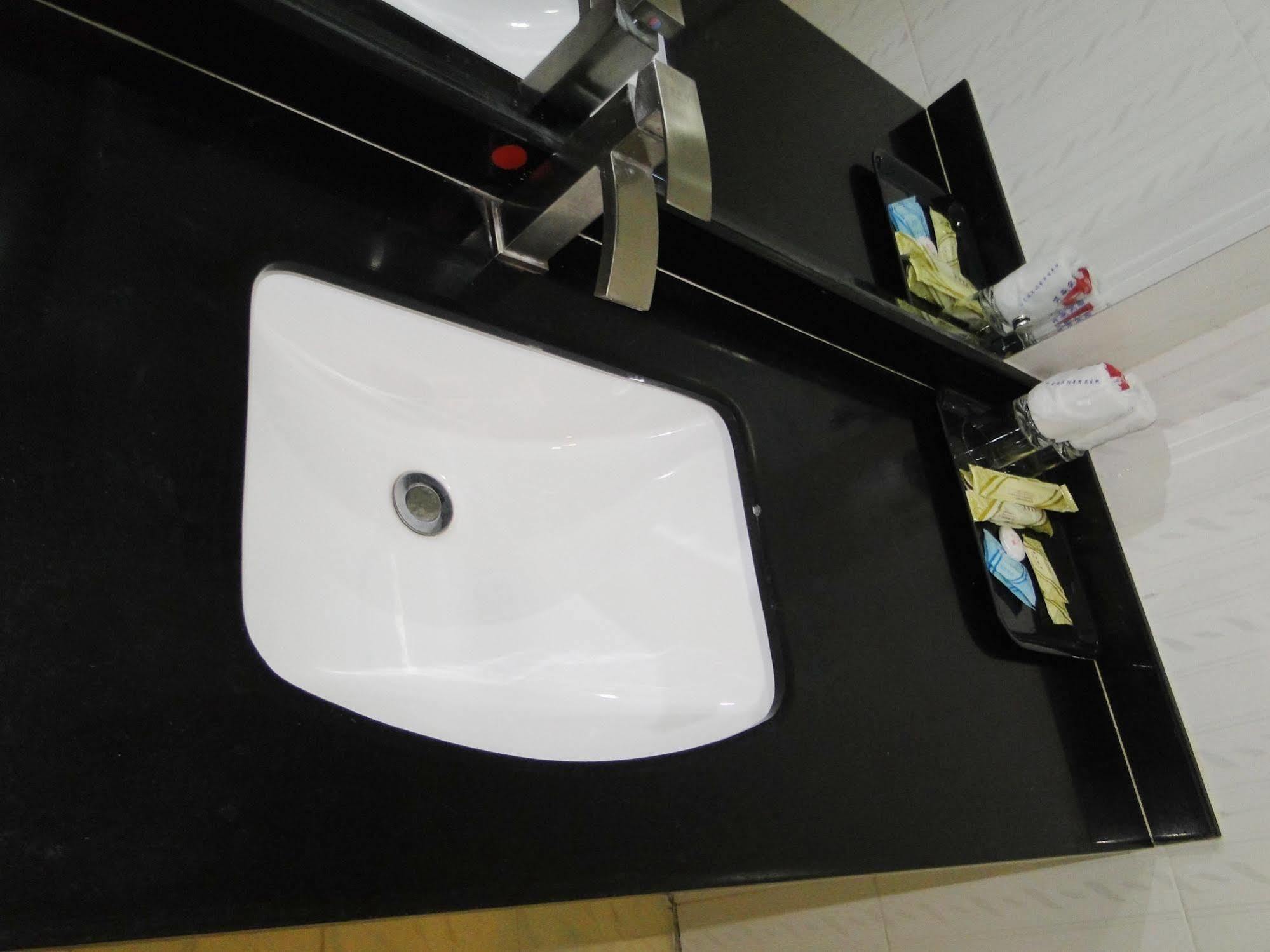 Beihai Aviation Business Hotel Екстериор снимка